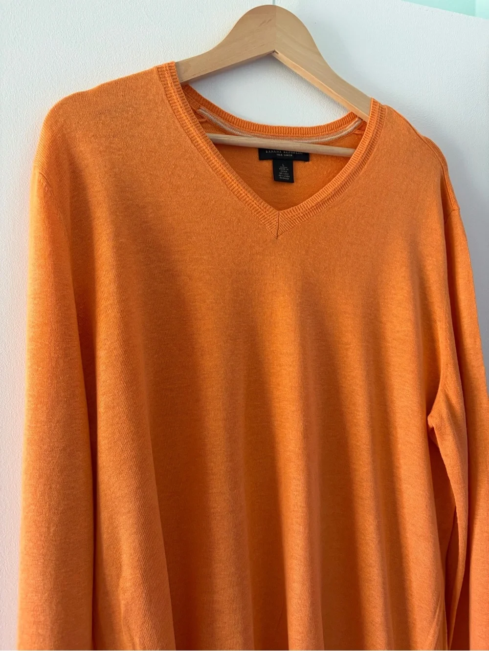 Banana Republic color bright